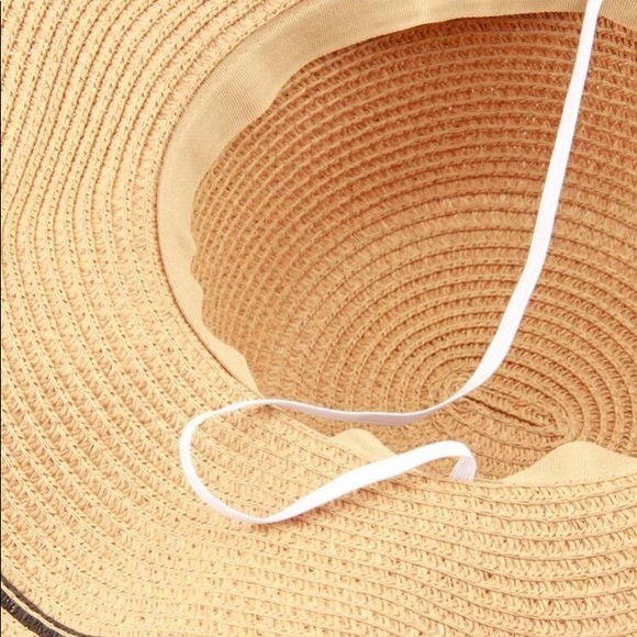 NEW Boutique! Black Ribbon Sun Hat - Picture 4 of 5